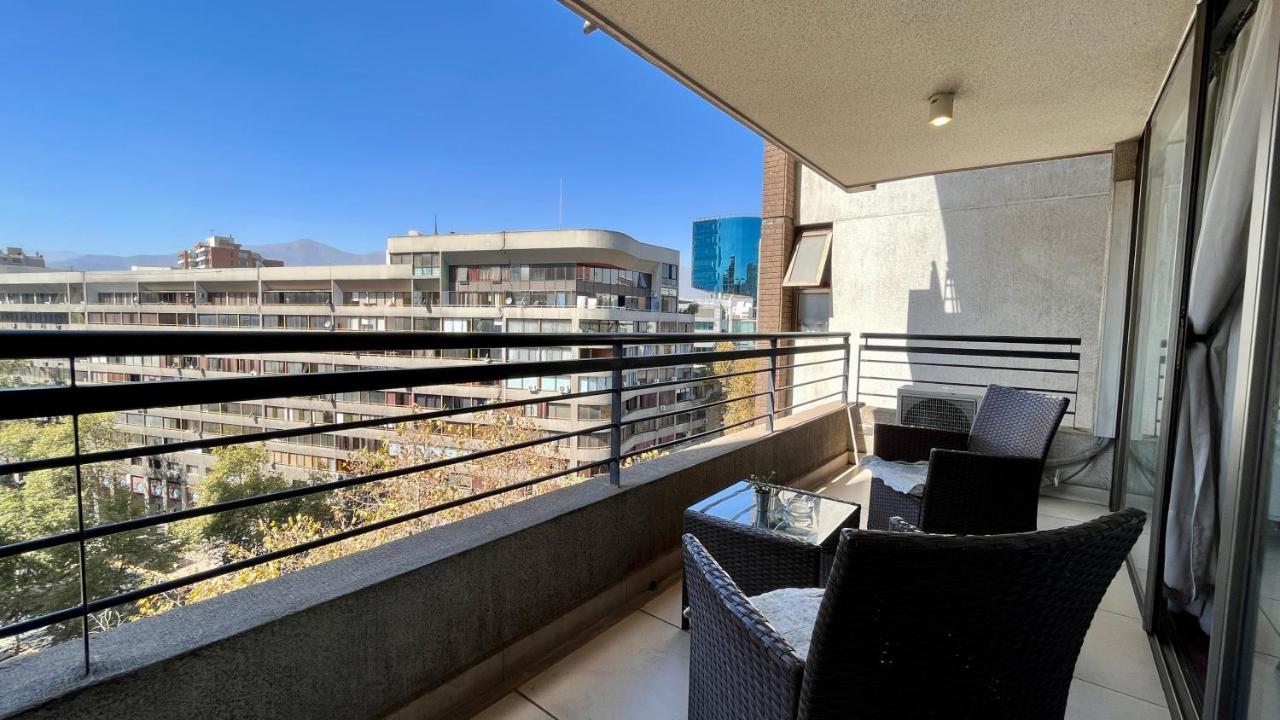 Apartamentos City Centro Los Leones Сантьяго Экстерьер фото