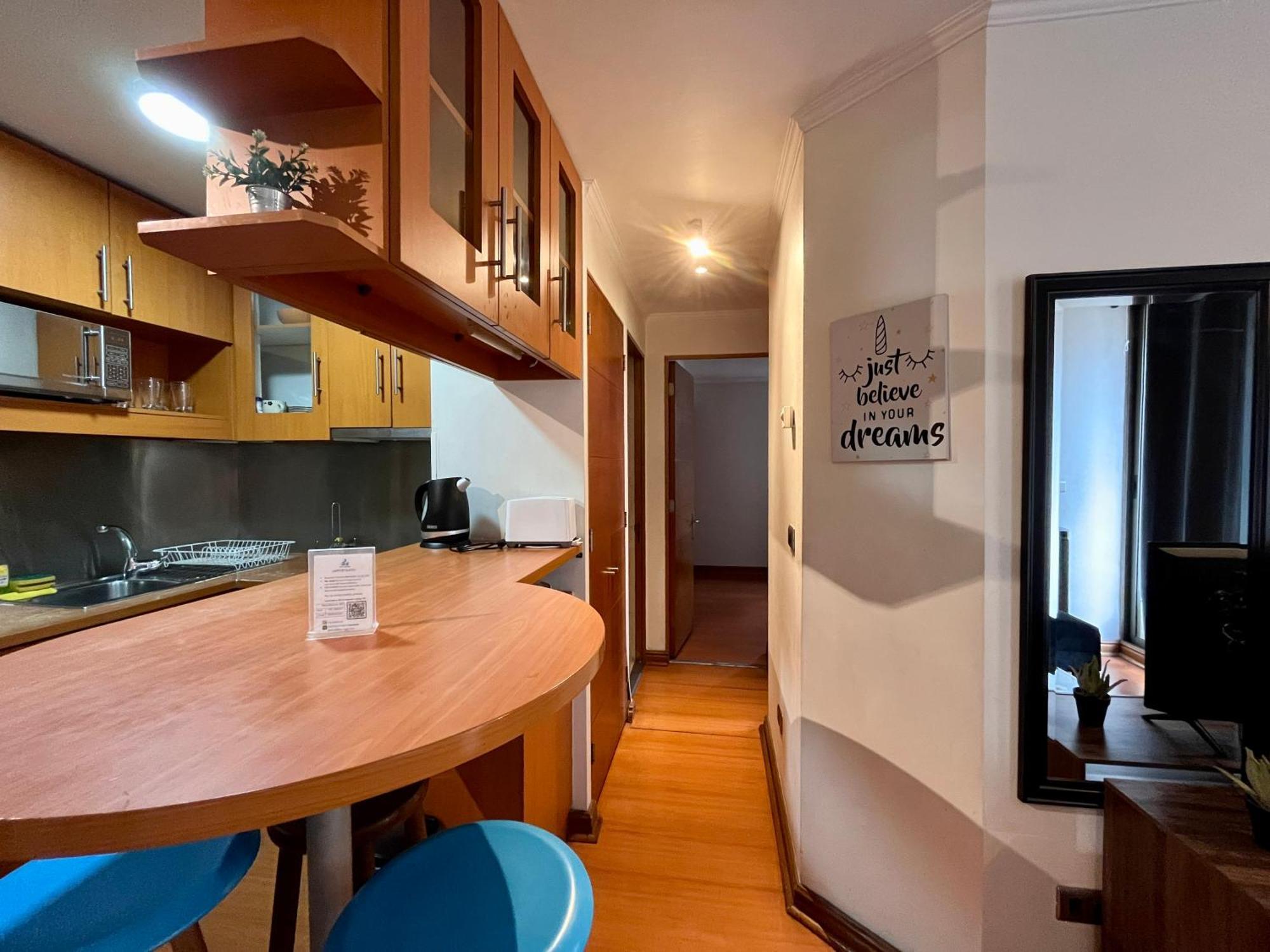 Apartamentos City Centro Los Leones Сантьяго Экстерьер фото
